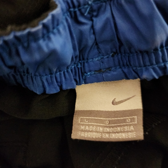 Nike Men's Shorts black/blue L - Picture 3 of 4